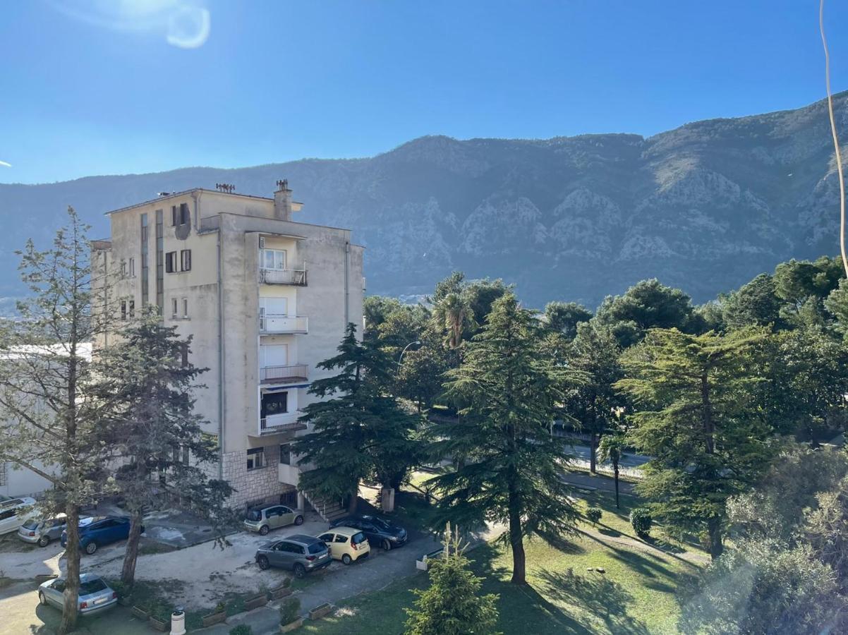 Downtown Apartment Kotor Exteriör bild